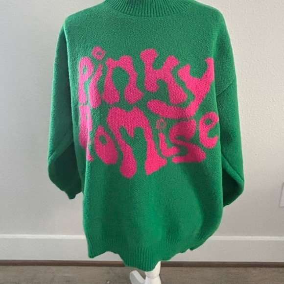 New Pinky Promise Sweater 🩷💚 - Picture 5 of 11